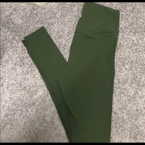 ** SOLD ** Rosa leggings - Picture 7 of 8